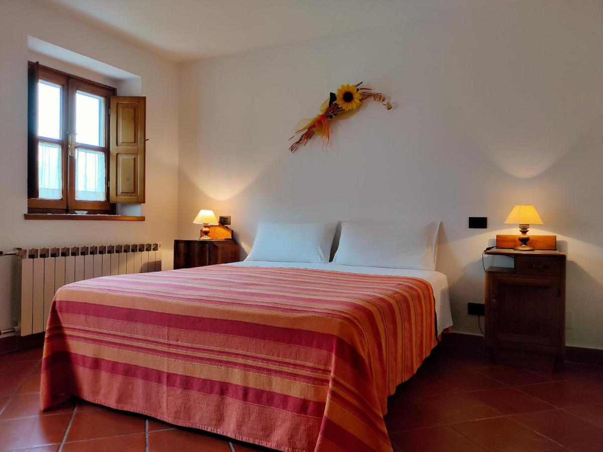 Bed and Breakfast Il Girasole Фоздиново Экстерьер фото