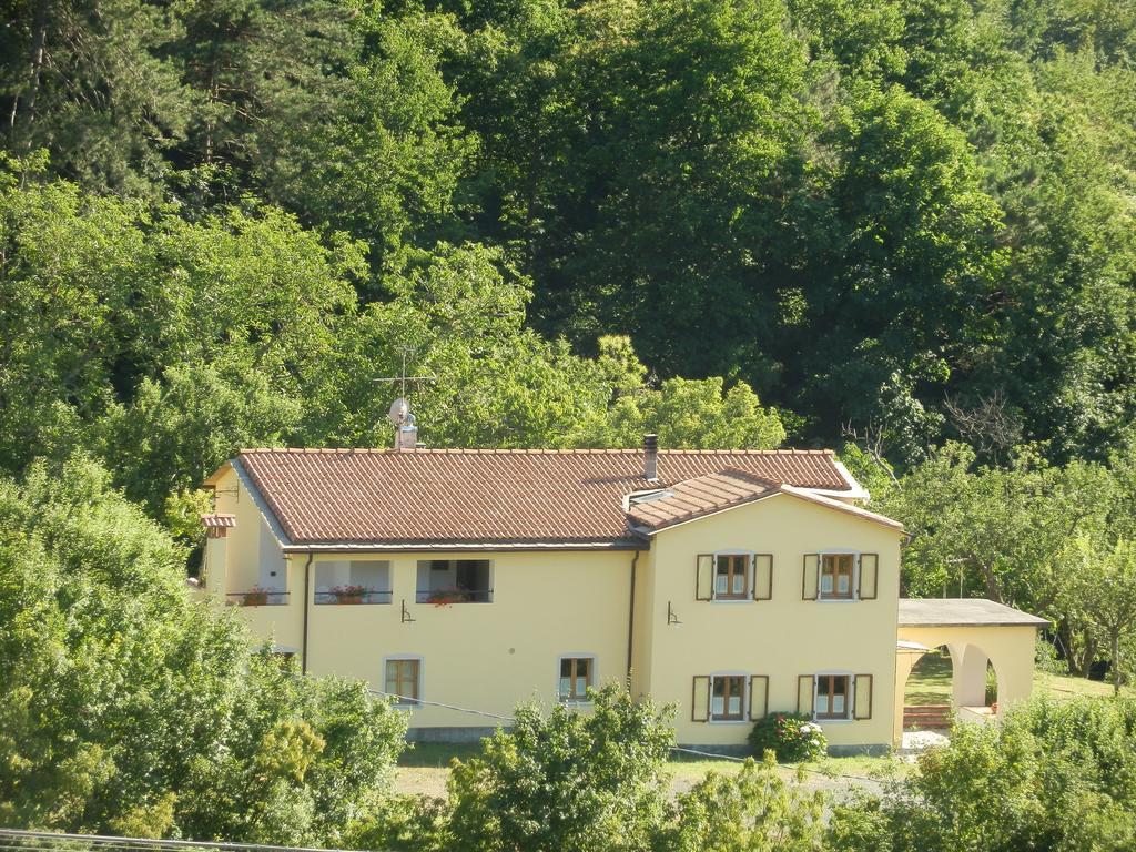 Bed and Breakfast Il Girasole Фоздиново Экстерьер фото