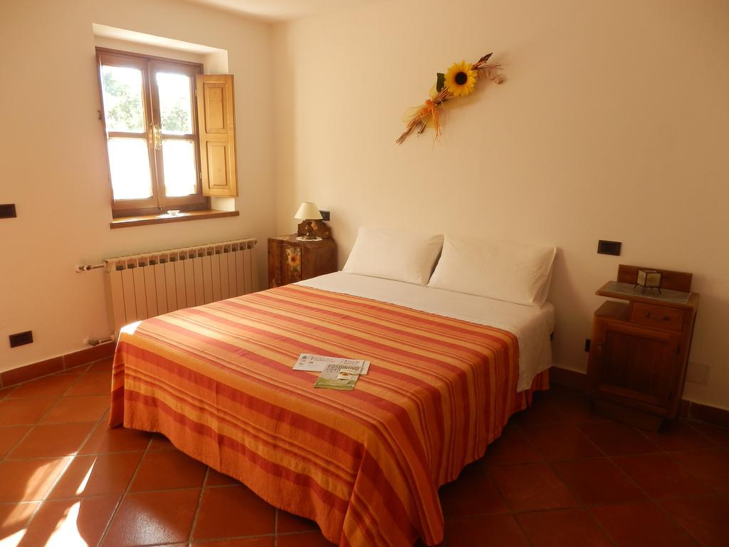 Bed and Breakfast Il Girasole Фоздиново Номер фото